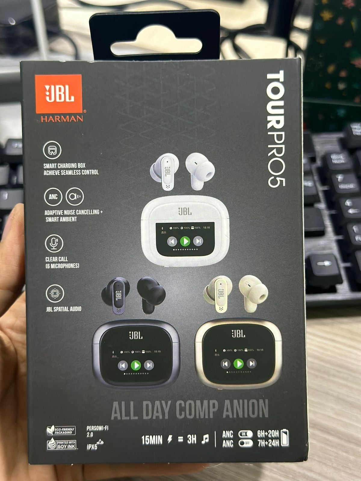 JBL Tour Pro 5 – L’Airpod Premium